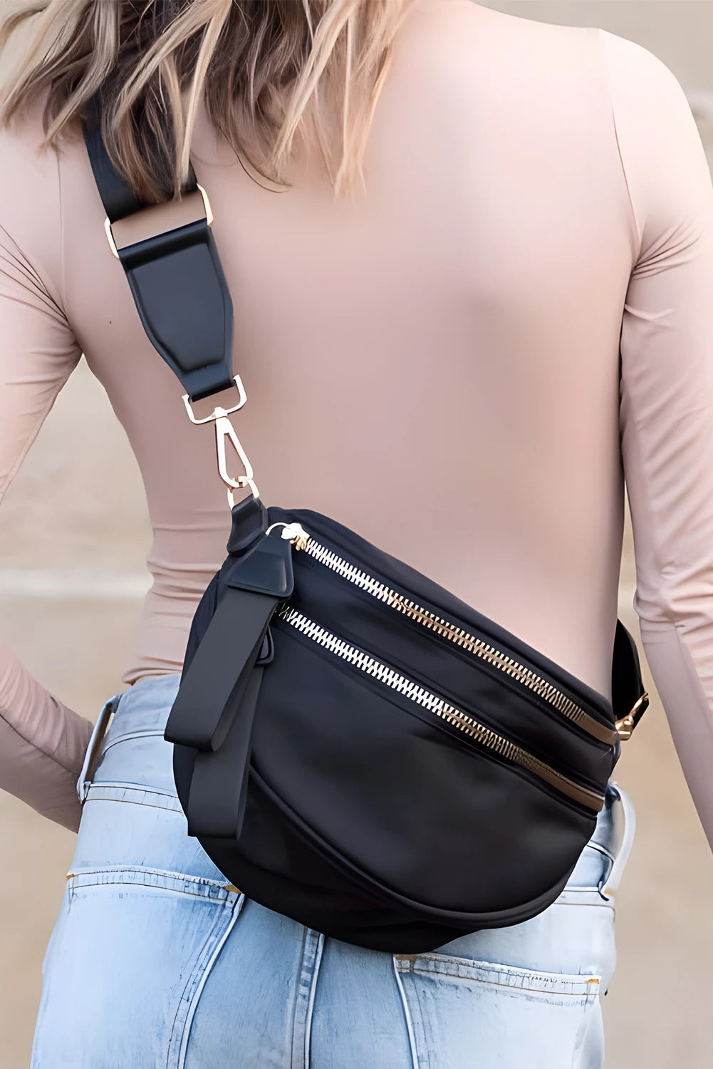 K&M Exclusive Black Double Zip Bag